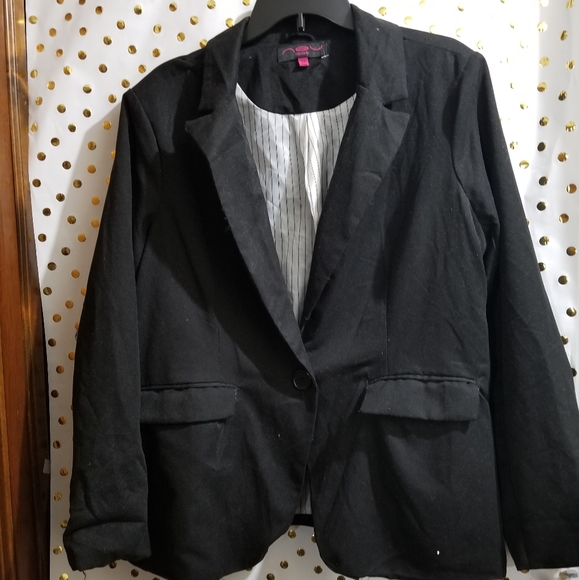 Black jacket that you can wear with pants - Picture 1 of 1